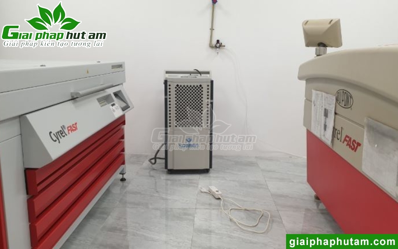 lắp máy hút ẩm bảo quản máy in tại hà nội 3