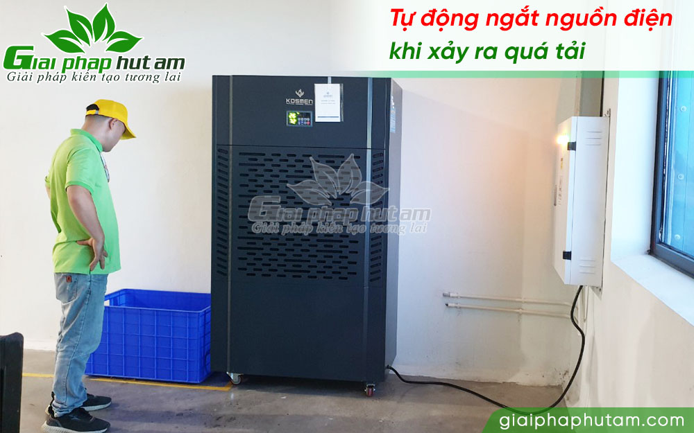 Máy hút ẩm công nghiệp Kosmen KM-480S tự động ngắt điện khi quá tải